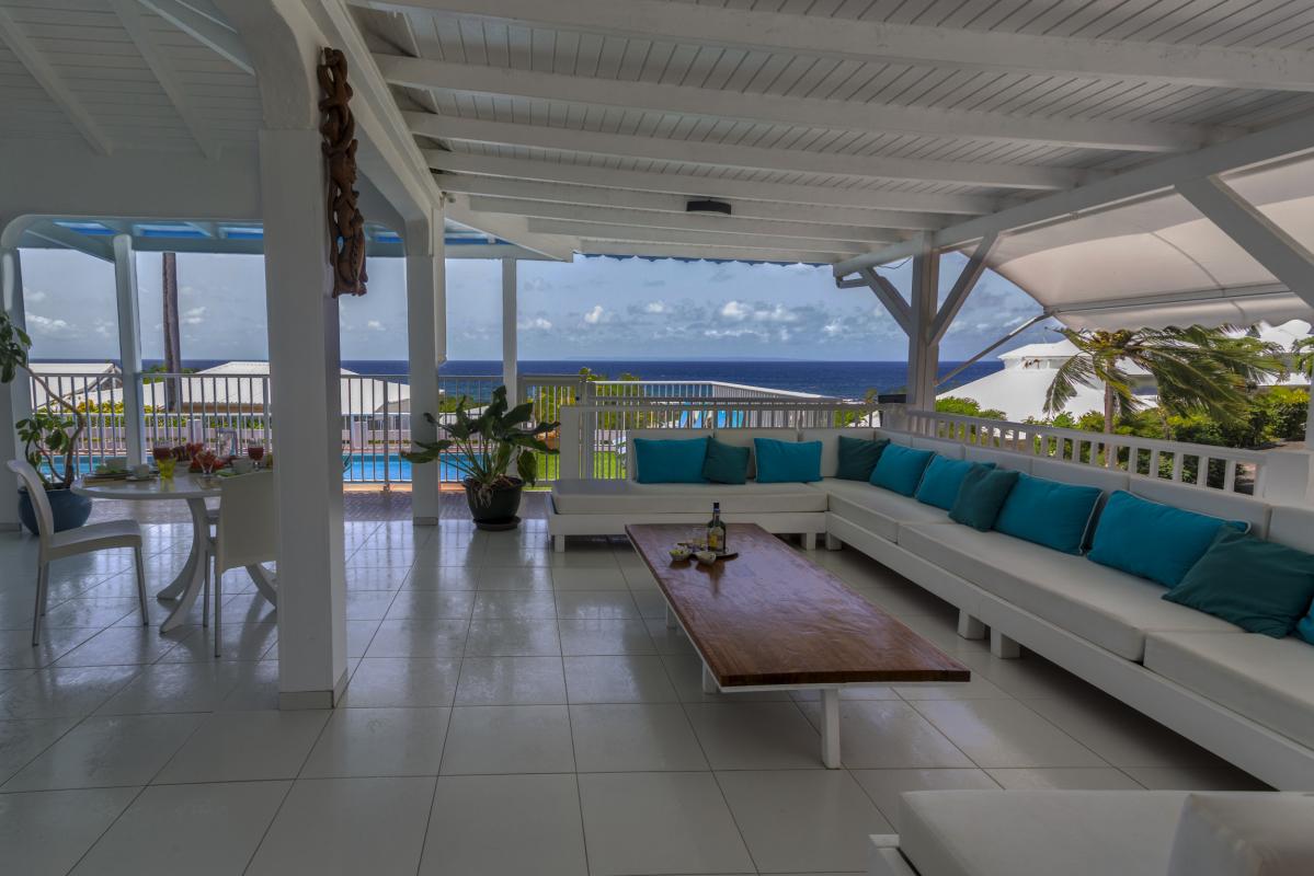 7.Location villa piscine vue mer St François Guadeloupe_Terrasse